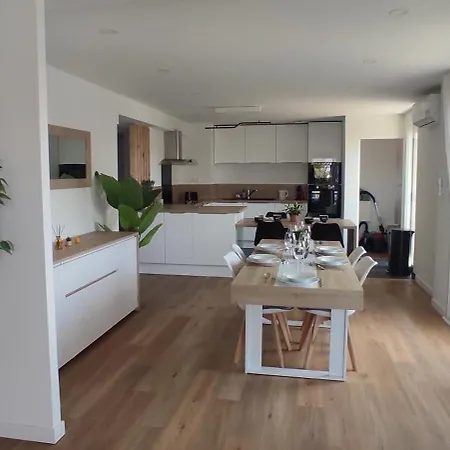 Le Moulin A Vent Apartment *